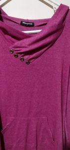 Long sleeved fuschia hooded shirt